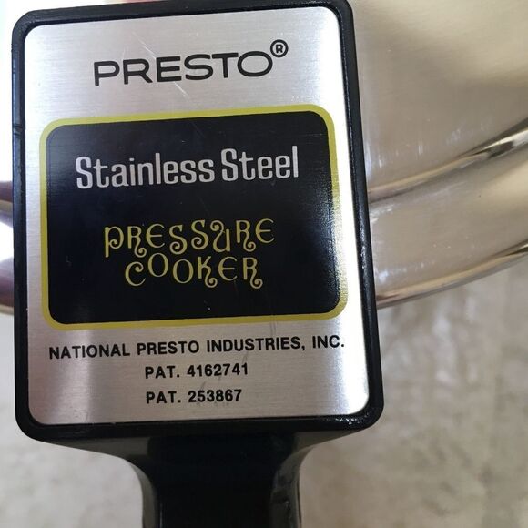 PRESTO STAINLESS STEEL 4 QUART PRESSURE COOKER - Picture 8 of 9